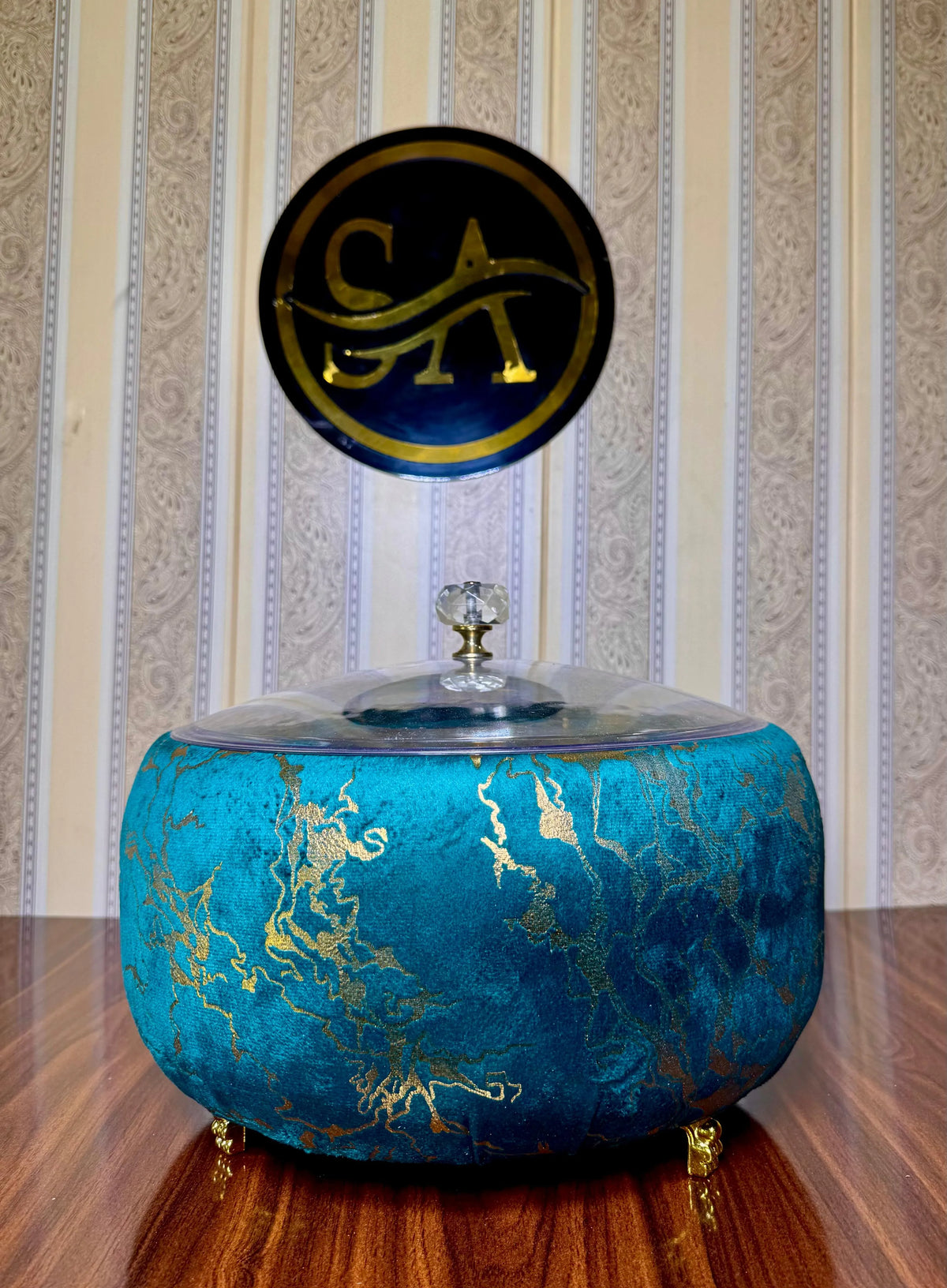 Premium velvet hotpot for roti naan serving Pakistan home decor