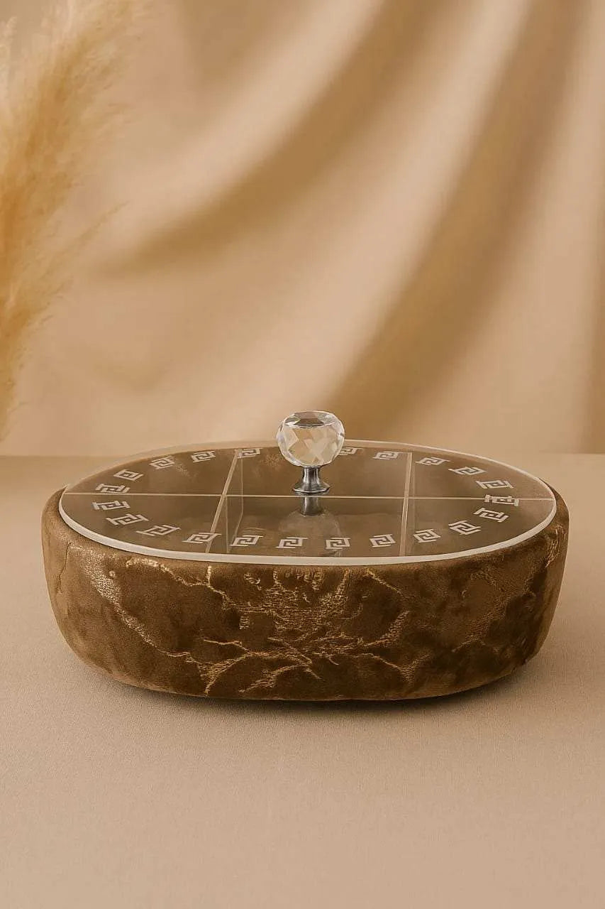 Brown velvet hotpot with gold pattern and transparent lid for dry fruits serving