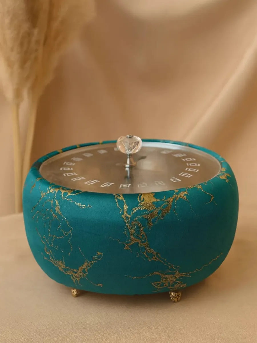 Premium velvet hotpot for roti naan serving Pakistan home decor