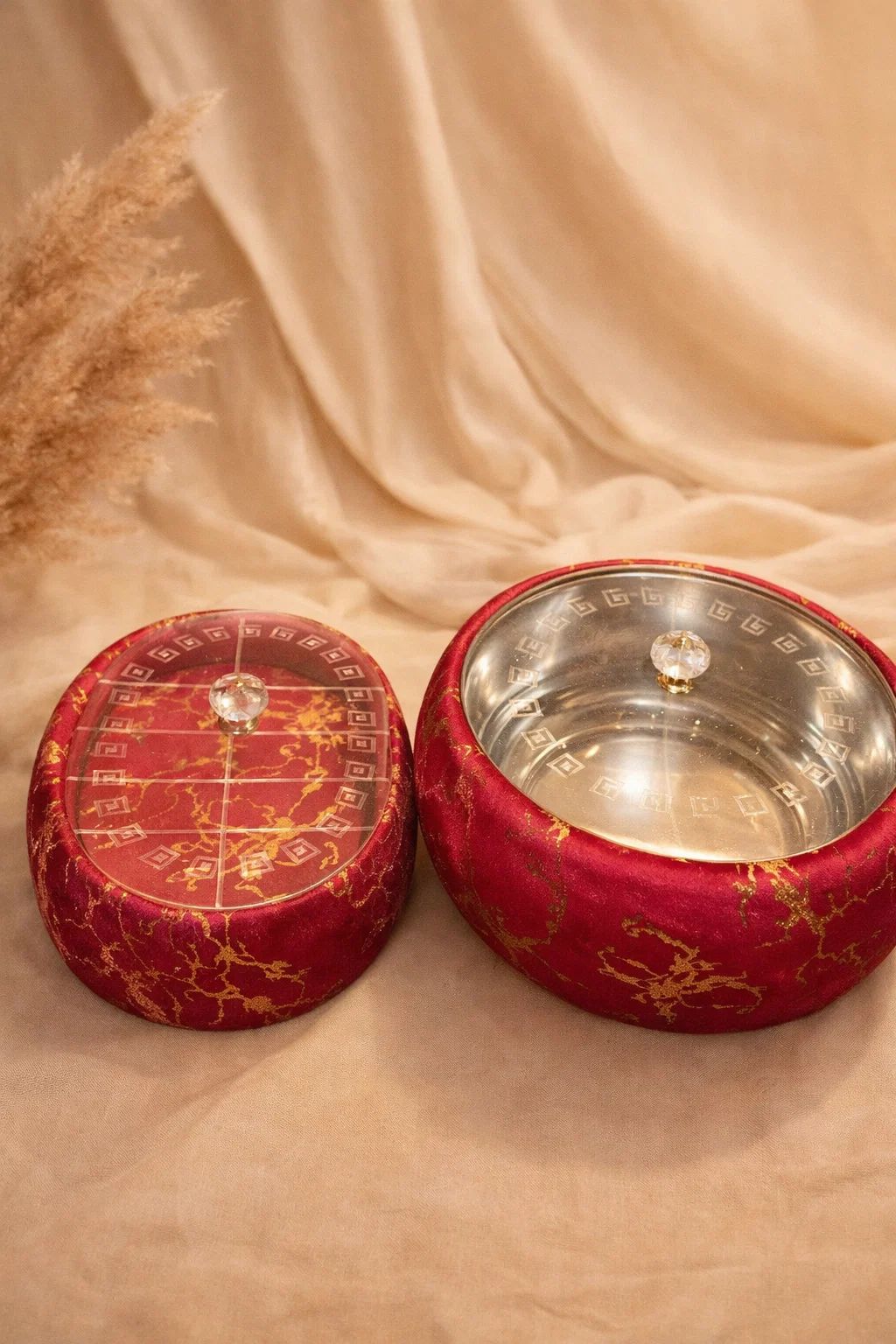 Velvet dry fruit box and hotpot matching set gift Pakistan